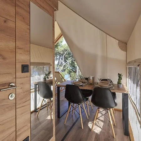 Lüks kamp alanı & Glamping Nassfeld By Alps Kotschach-Mauthen