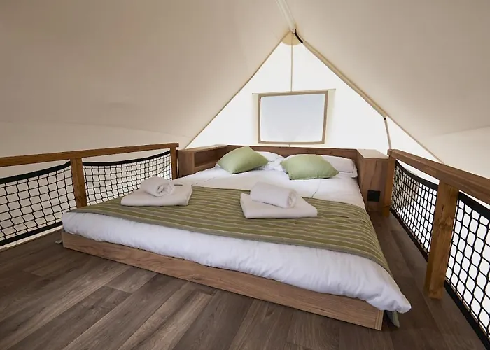 & Glamping Nassfeld By Alps 4* Kotschach-Mauthen