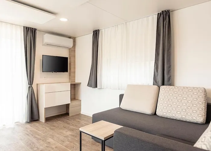 & Glamping Nassfeld By Alps 4*